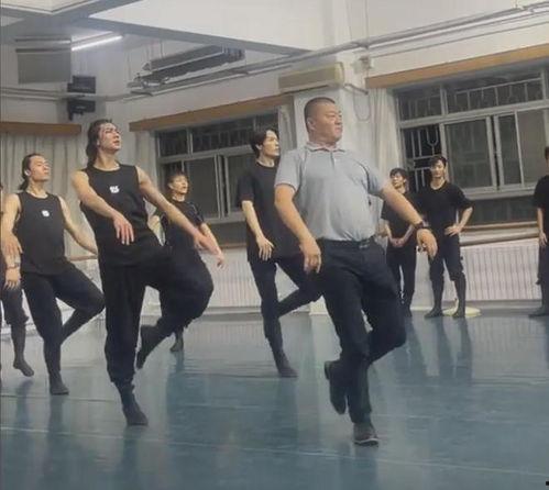 大叔舞蹈视频,视频展现独特魅力