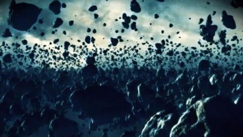 俄罗斯陨石坠落视频,陨石坠落震撼瞬间