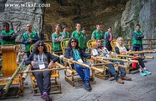 风景区抬滑竿的视频,风景区抬滑竿的独特魅力